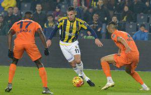 Basaksehır_fener_2016_aacılıs