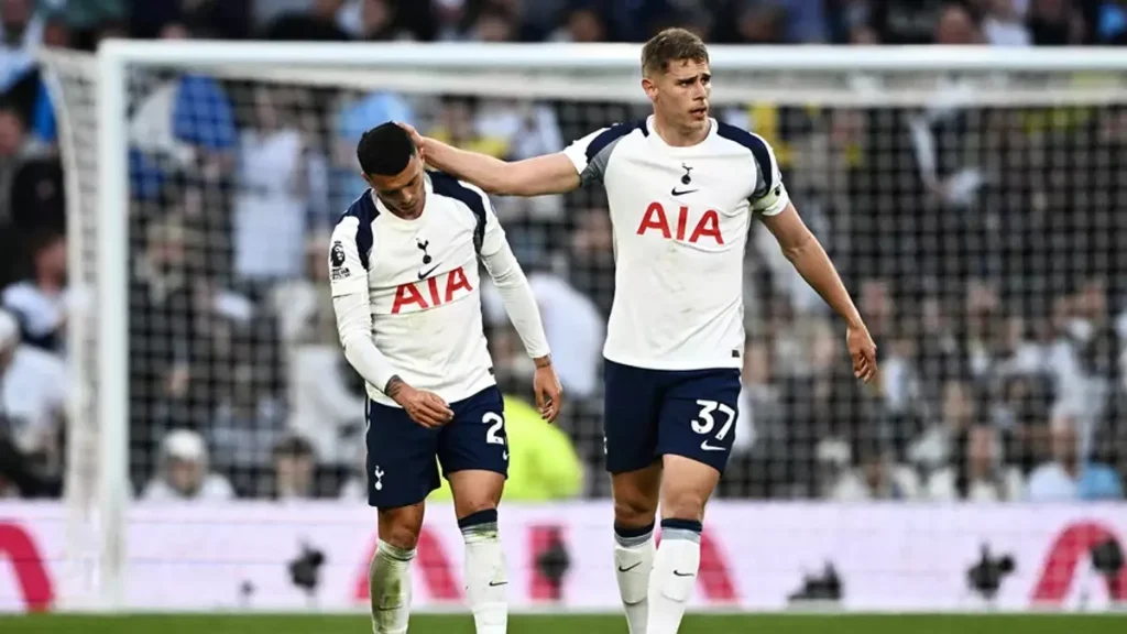 tottenham
